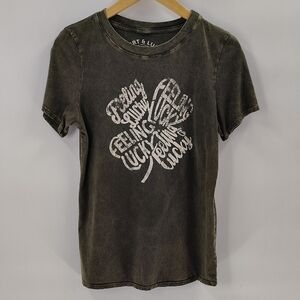 HRT & LUV Los Angeles Tee Size Medium Feeling Lucky St Patty's Day Short Sleeve